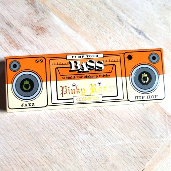 Pinky Rose Cosmetics Pump your Bass - Picture 1 of 2